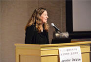 （ Jennifer Devoe氏による基調講演）の画像